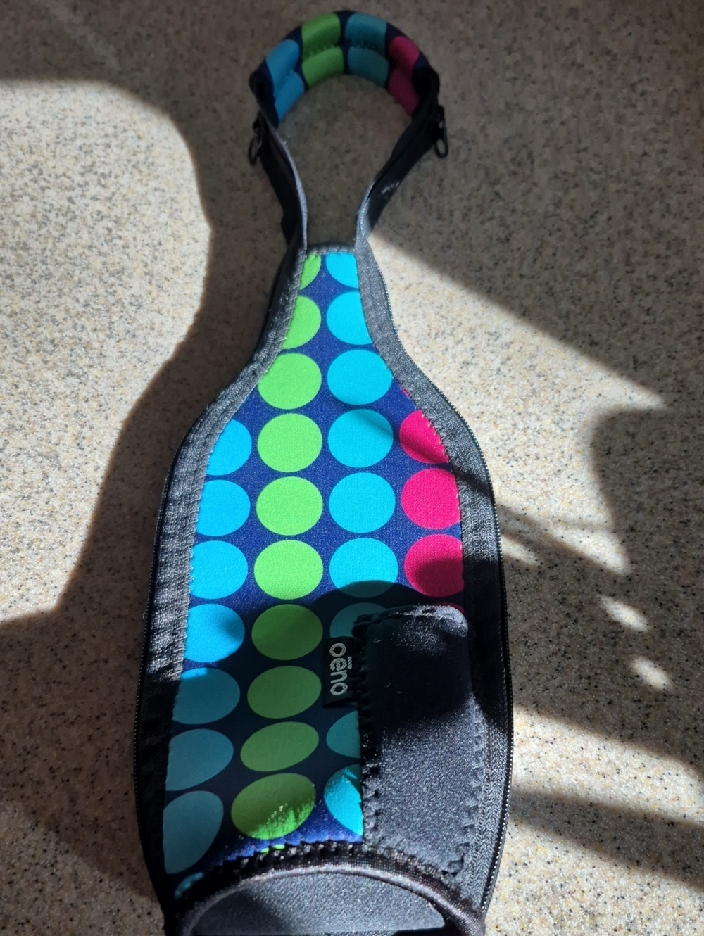 Oenophilia Vino Hug Neoprene Insulated Wine Bottle & Glass Holder Carrier